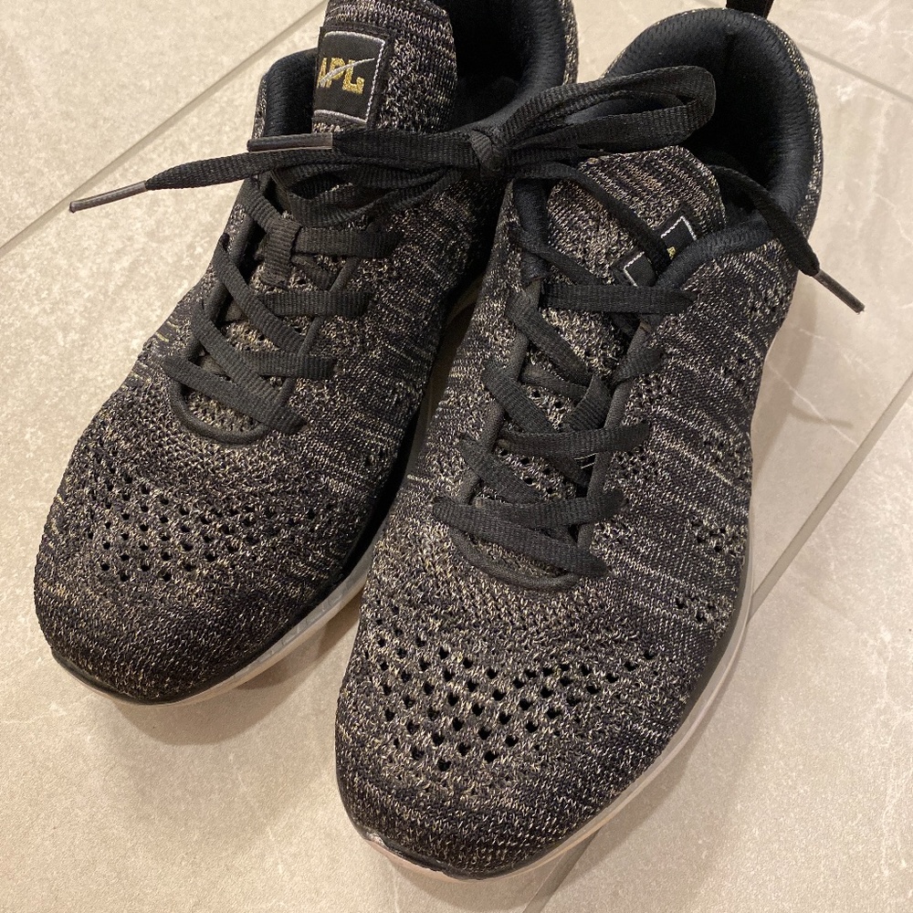 APL Techloom Pro Silver/Gold and Black Sneakers